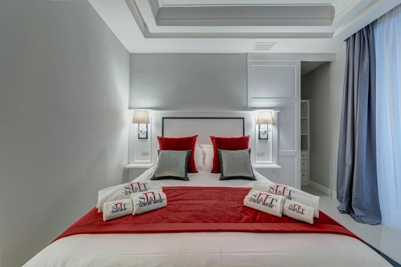 Apartmán S&T Luxury House In Plebiscito Square Neapol Exteriér fotografie