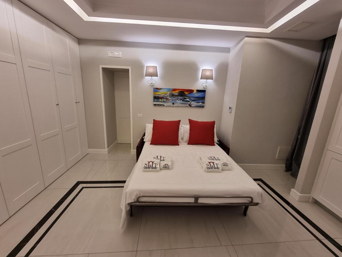 Apartmán S&T Luxury House In Plebiscito Square Neapol Exteriér fotografie